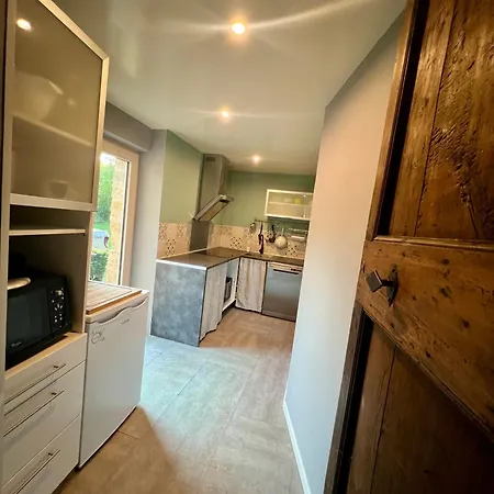 Petite Maison Du Causse * Salles-la-Source